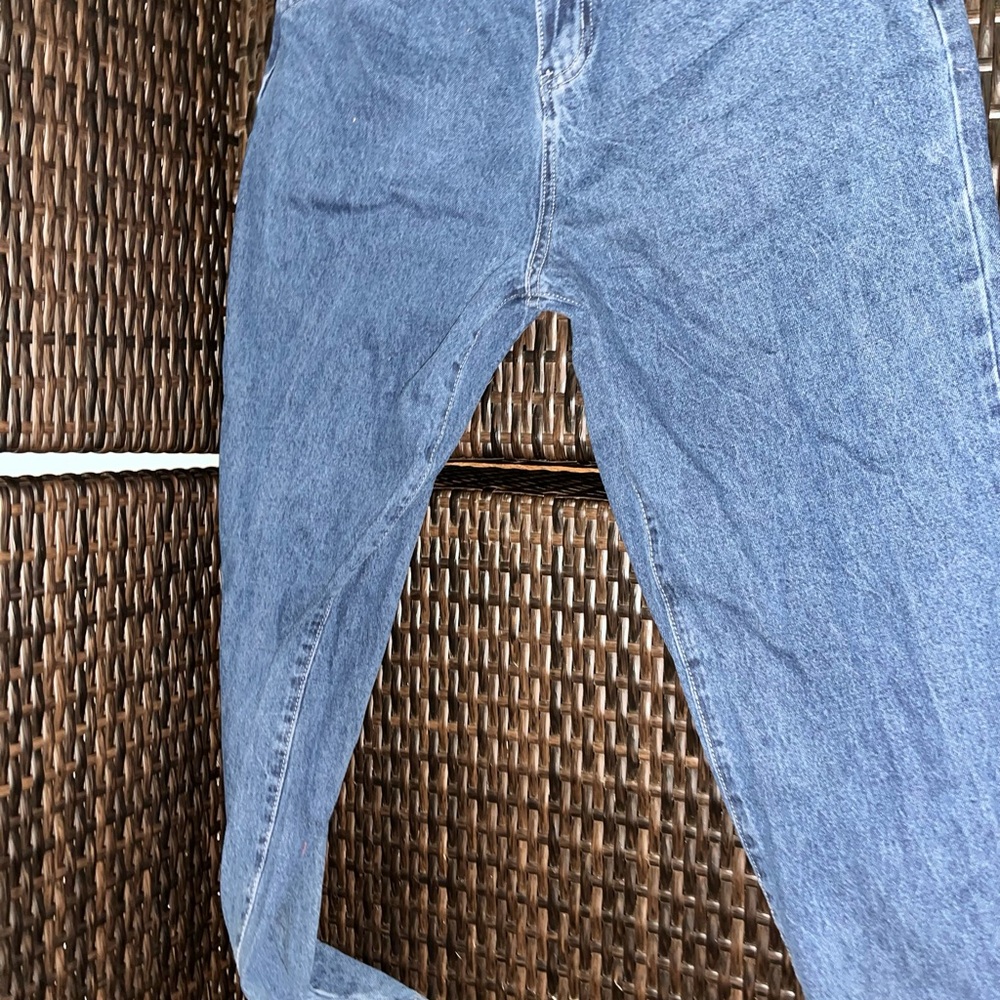 baggy blue jeans